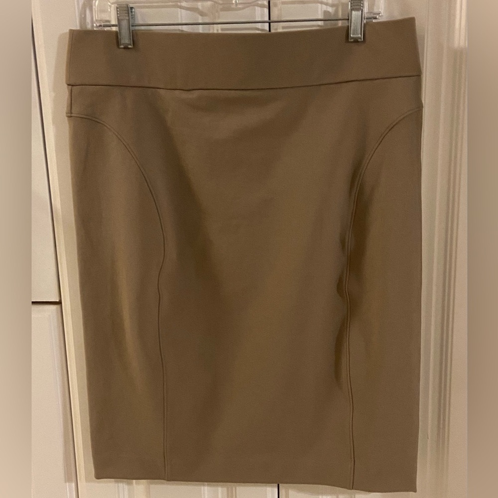 Large tan Express skirt - new with tags